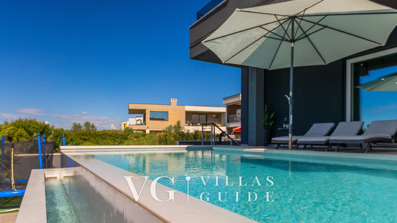 Sea View villa Medulin Pool