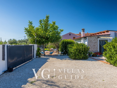 House Silvano Garden and property exterior