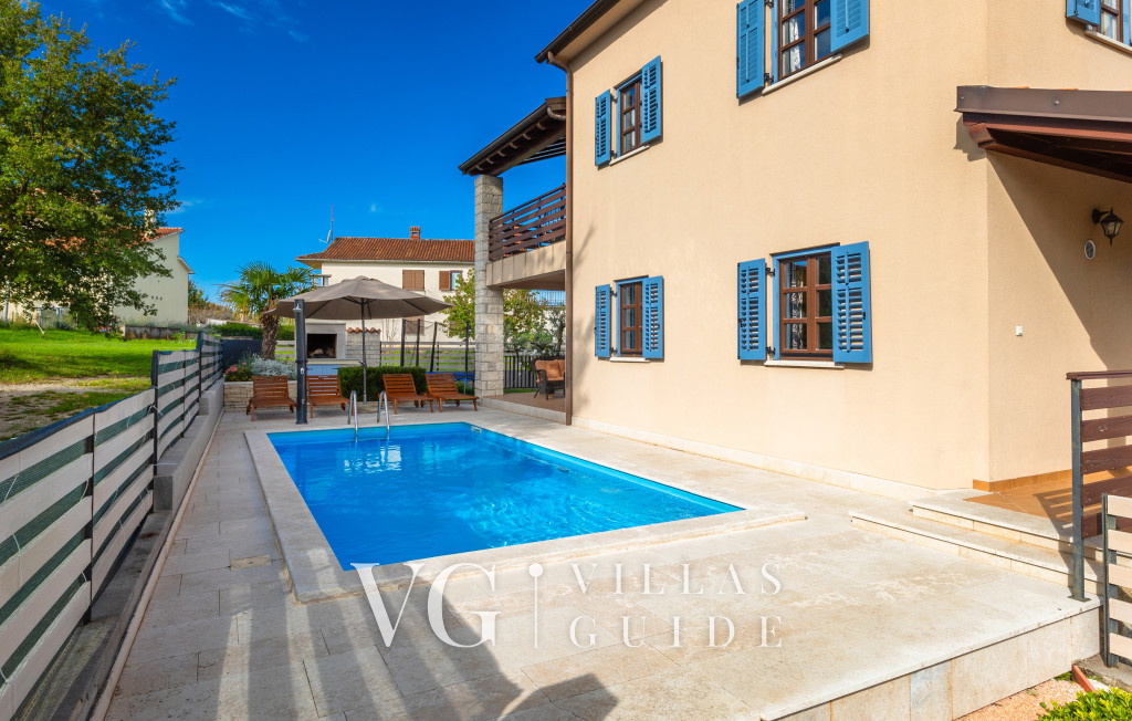 Villa Kate - Pazin Garden and property exterior