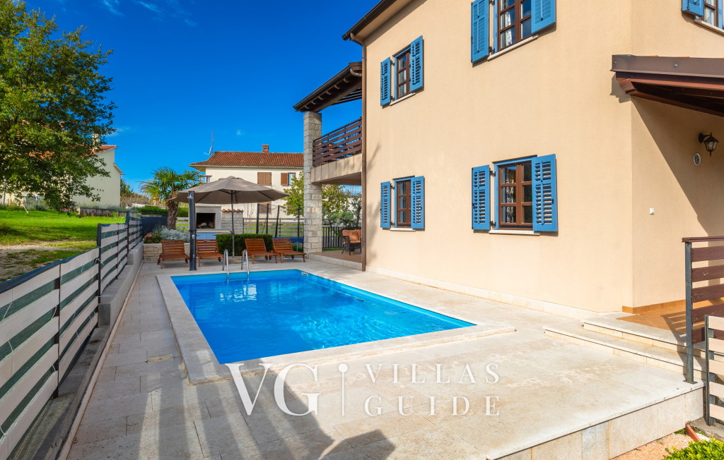 Villa Kate - Pazin Garden and property exterior