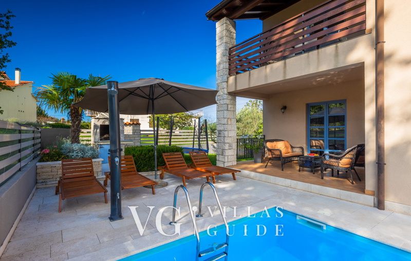 Villa Kate - Pazin Garden and property exterior