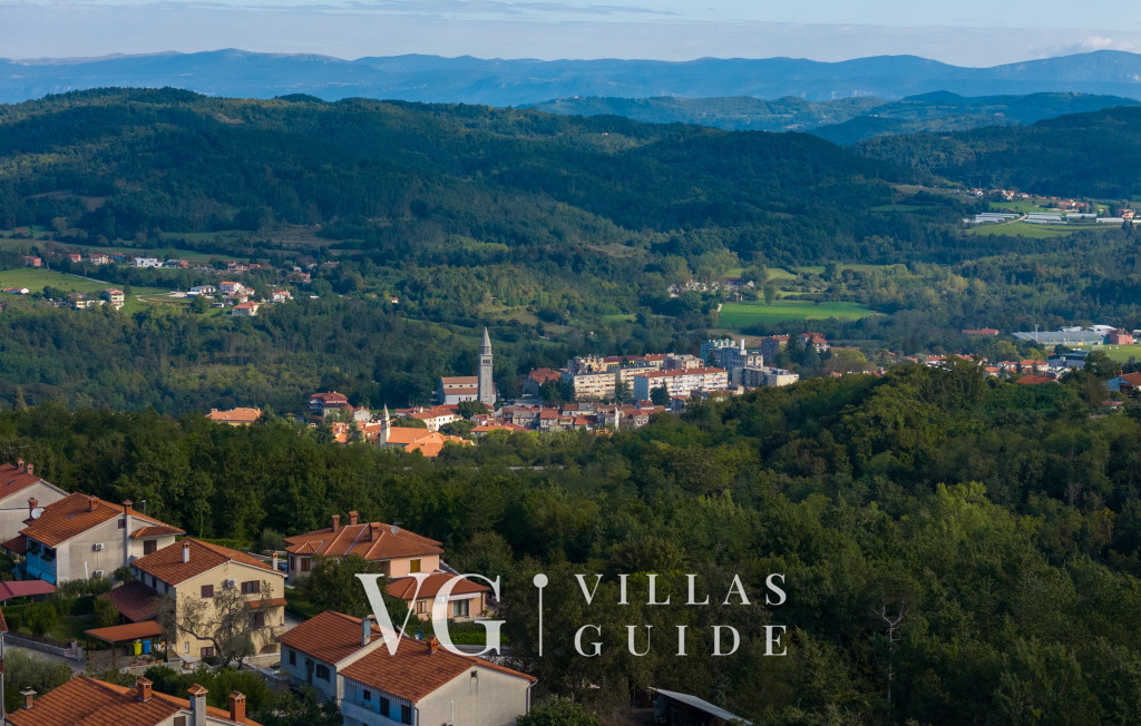 Villa Kate - Pazin Garden and property exterior