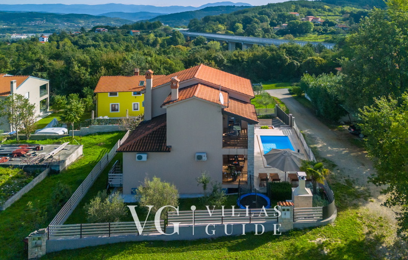 Villa Kate - Pazin Garden and property exterior