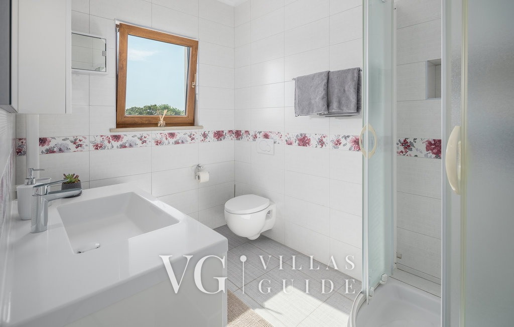 Villa Diva- Rovinj Bathroom