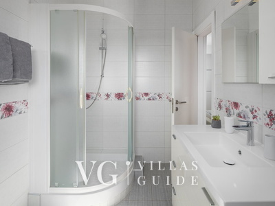 Villa Diva- Rovinj Bathroom