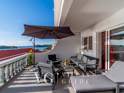 Apartman President Garden and property exterior