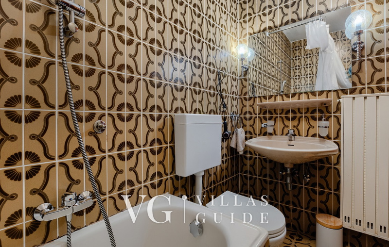 Villa Magnolia Bathroom