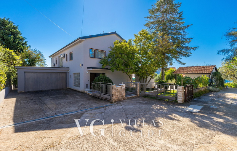 Villa Magnolia Garden and property exterior