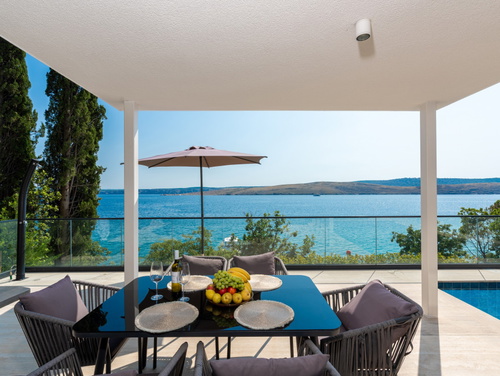 Villa Palazzo Emanuel with pool&whirpool&sauna