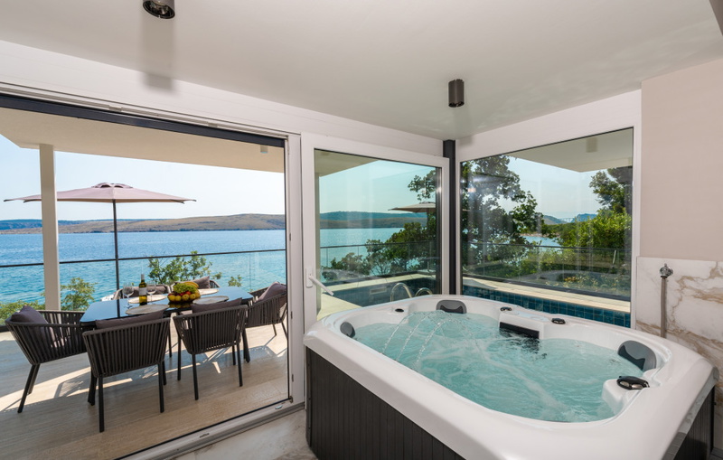 Villa Palazzo Emanuel with pool&whirpool&sauna