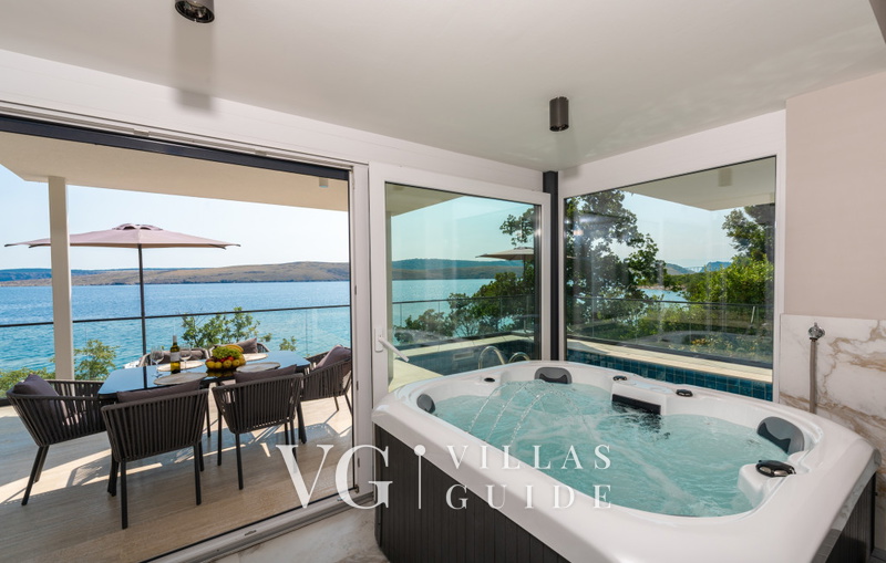 Villa Palazzo Emanuel with pool&whirpool&sauna