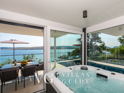 Villa Palazzo Emanuel with pool&whirpool&sauna