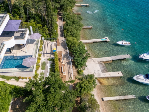 Villa Palazzo Emanuel with pool&whirpool&sauna