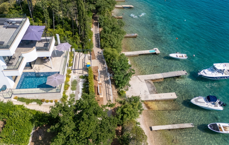 Villa Palazzo Emanuel with pool&whirpool&sauna