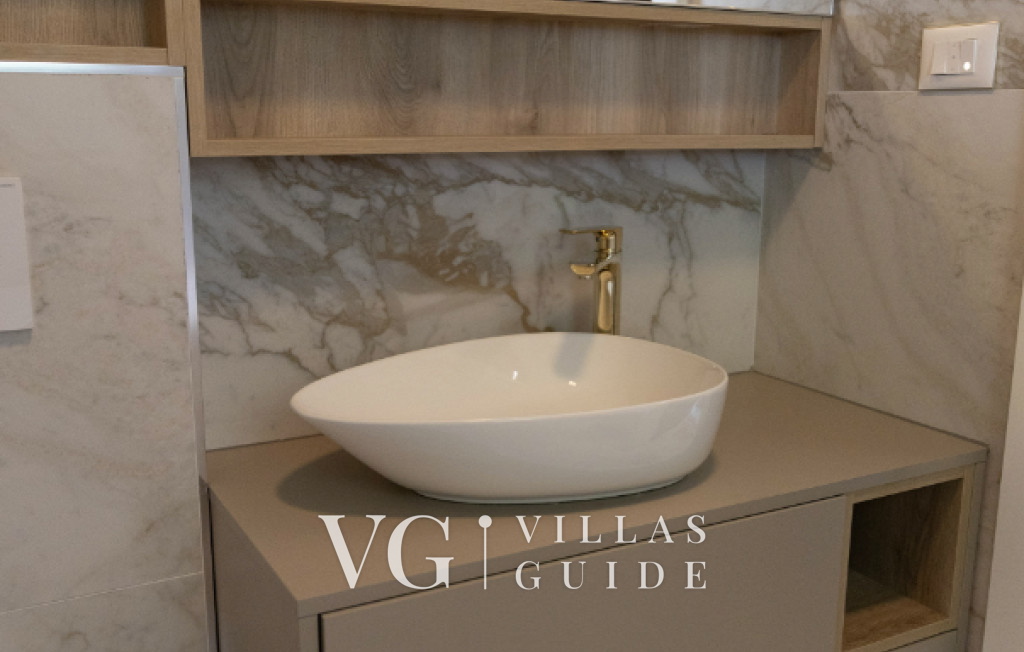 Villa Palazzo Emanuel with pool&whirpool&sauna Badezimmer