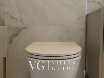 Villa Palazzo Emanuel with pool&whirpool&sauna Gästetoilette