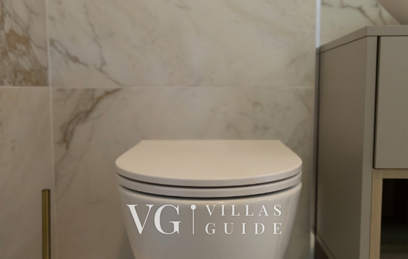 Villa Palazzo Emanuel with pool&whirpool&sauna Gästetoilette