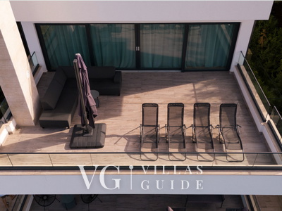 Villa Palazzo Emanuel with pool&whirpool&sauna Garten und Außenbereich