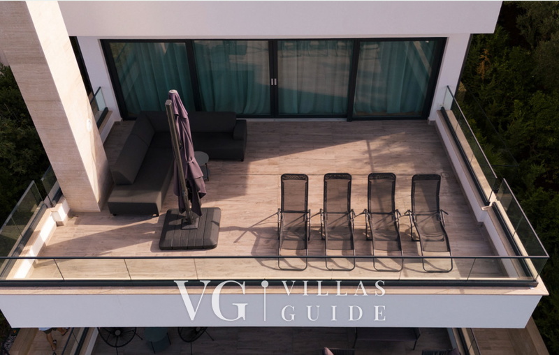 Villa Palazzo Emanuel with pool&whirpool&sauna Garten und Außenbereich