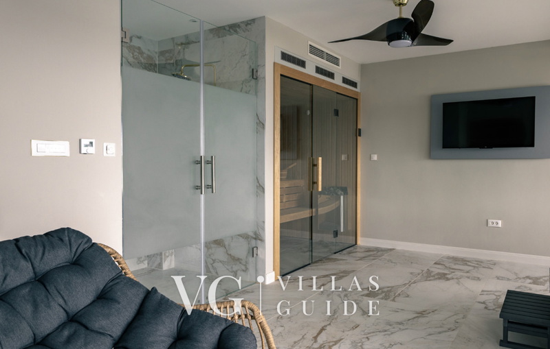 Villa Palazzo Emanuel with pool&whirpool&sauna wellness