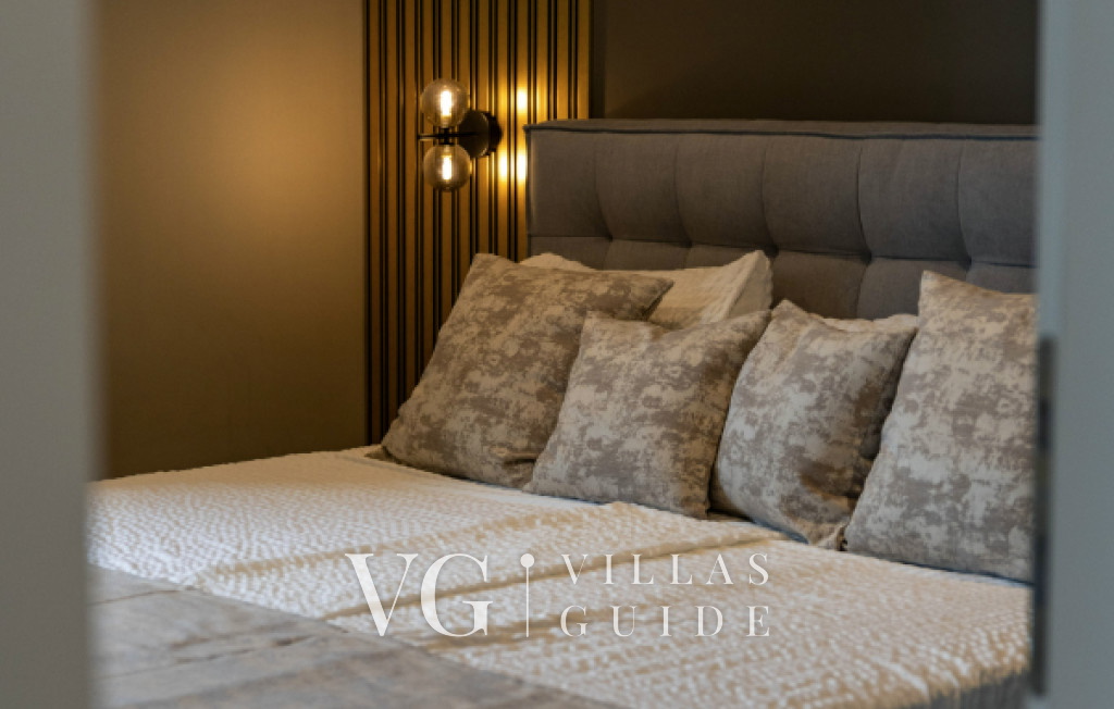 Villa Palazzo Emanuel with pool&whirpool&sauna Schlafzimmer