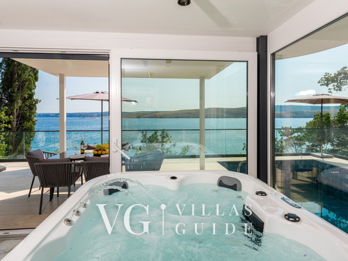 Villa Palazzo Emanuel with pool&whirpool&sauna