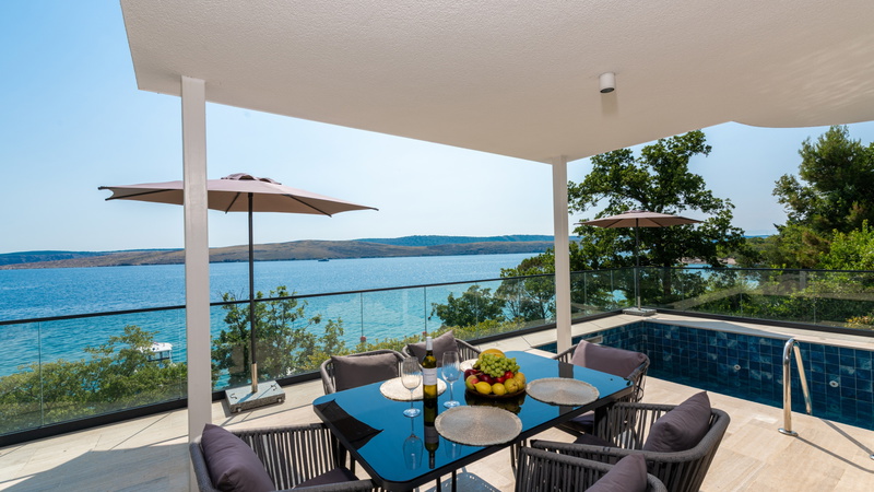 Villa Palazzo Emanuel with pool&whirpool&sauna