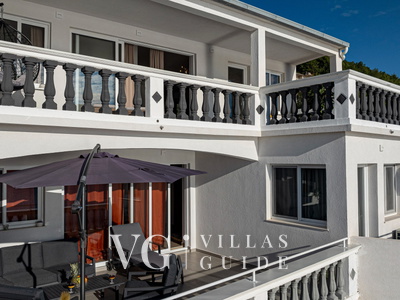 Karbuni Royal Garden and property exterior