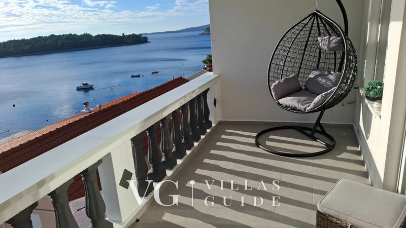 Karbuni Royal Garden and property exterior