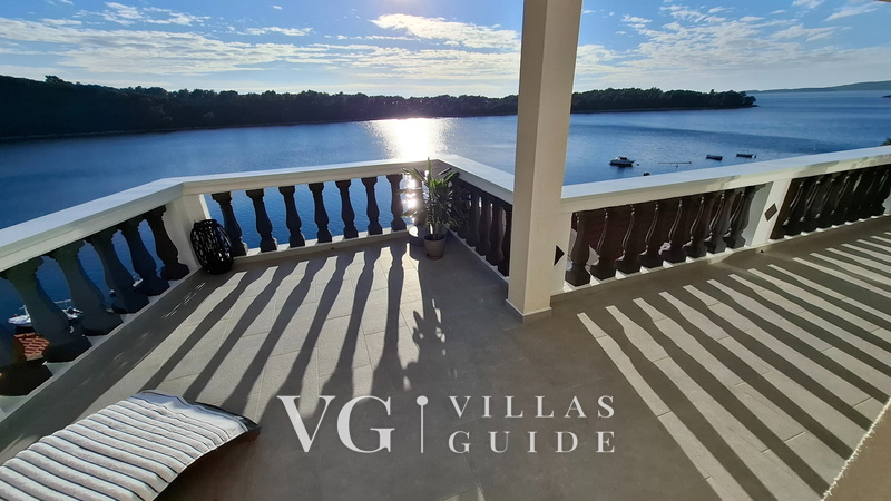 Karbuni Royal Giardino e esterni della proprietà