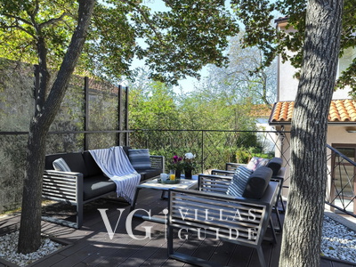 Villa Maruge Garden and property exterior