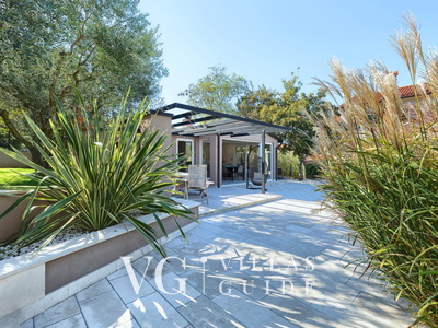 Villa Maruge Kitchen