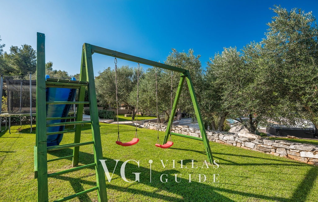 Villa Maruge Zusatzinhalte