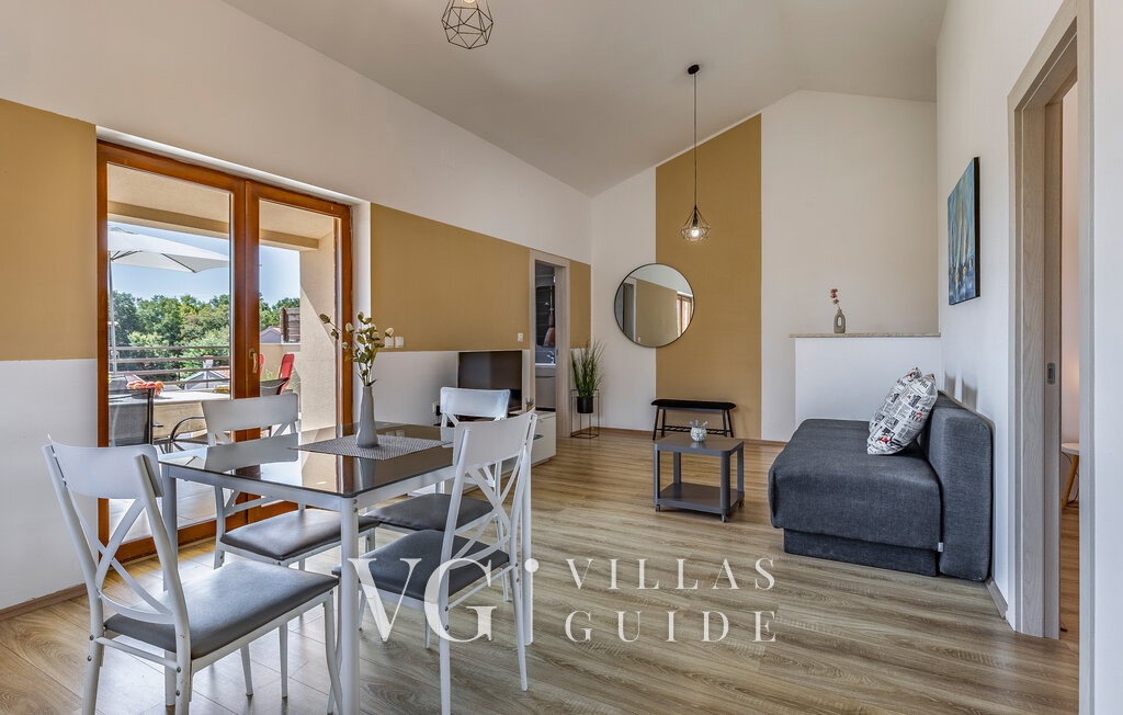 Villa Cissana Kitchen