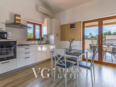 Villa Cissana Kitchen