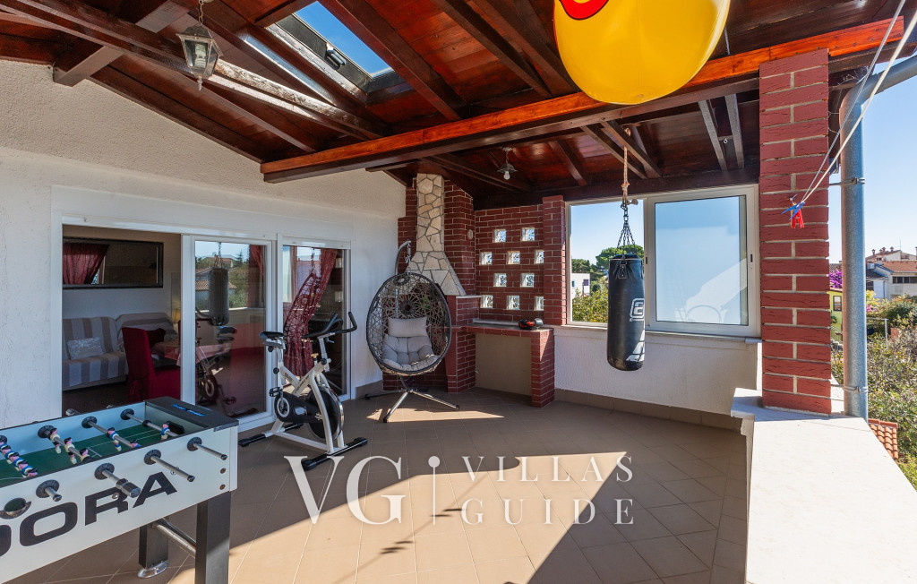 Casa Roza Additional content