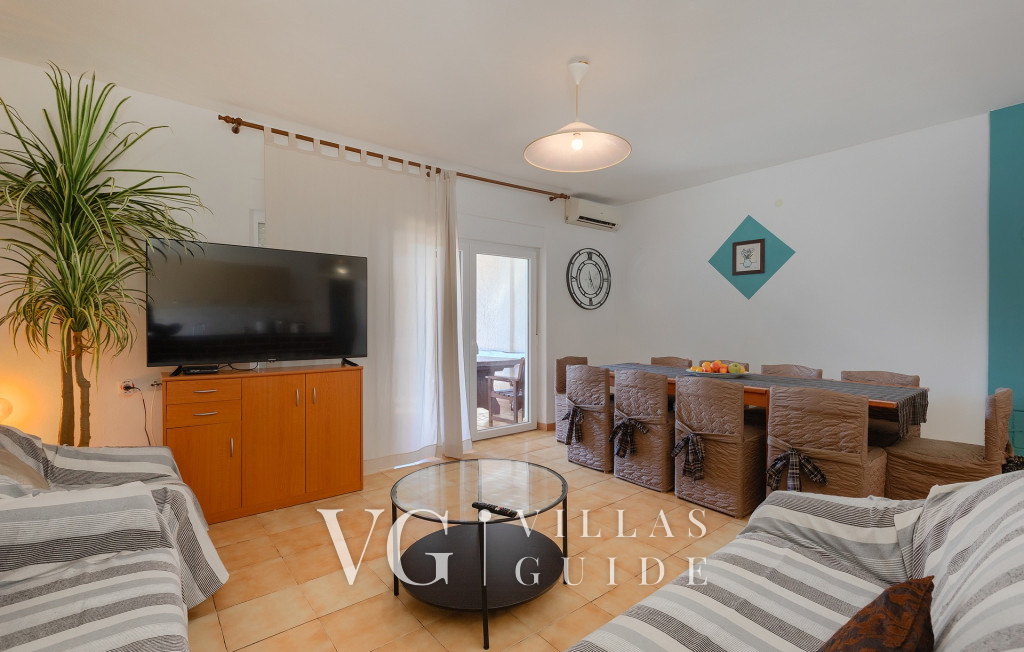 Casa Roza Living room