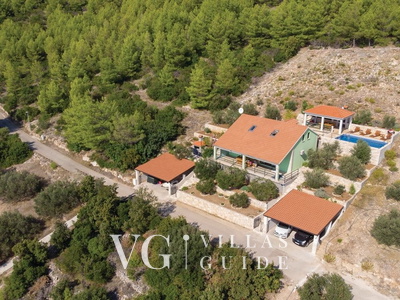 Apartman Mario with pool Garden and property exterior