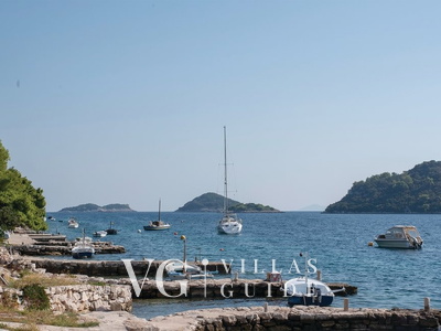 Apartman Mario with pool Garden and property exterior