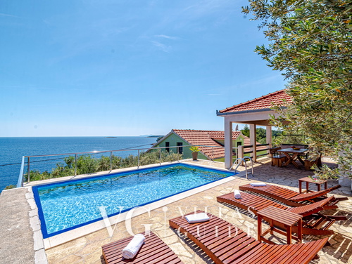 Apartman Mario with pool