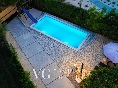 Holiday home Krnić Piscina