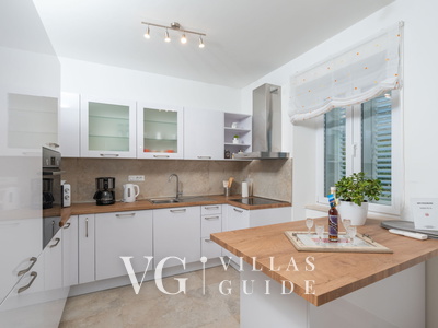 Cypress Paradise Kuhinja