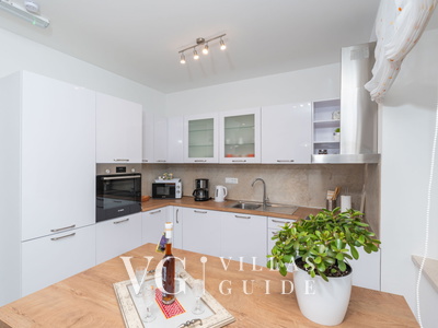 Cypress Paradise Kuhinja