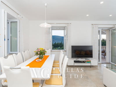 Cypress Paradise Kuhinja