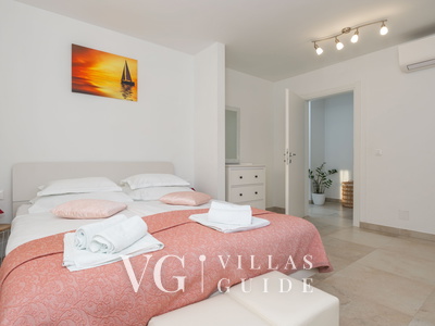 Cypress Paradise Bedroom