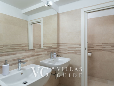 Cypress Paradise Bathroom