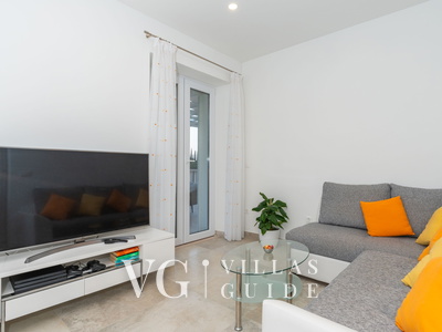 Cypress Paradise Living room