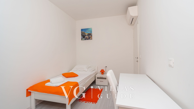 Cypress Paradise Bedroom