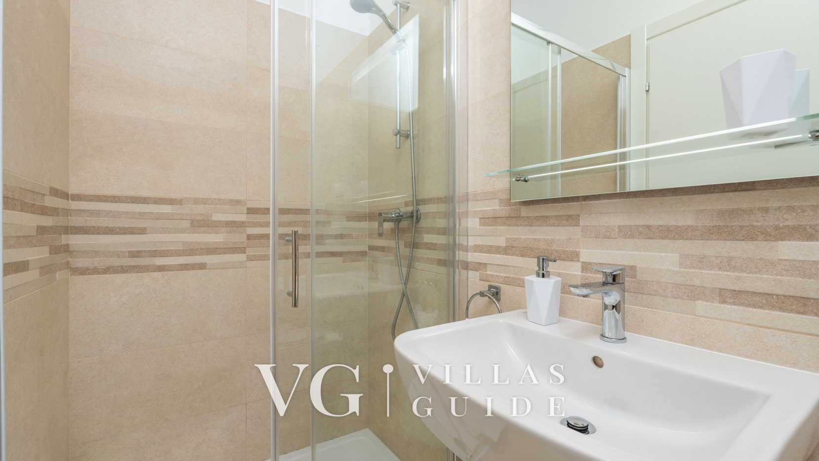 Cypress Paradise Bathroom