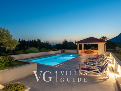 Cypress Paradise Pool